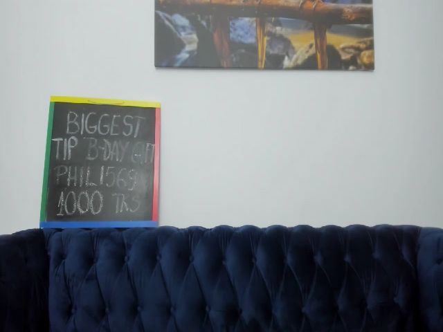 Live sex webcam photo for AlexAlly90 #271497635