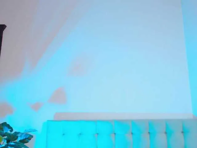 Live sex webcam photo for ur-kussy #271508737