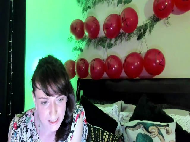 Live sex webcam photo for Slut_Dragons #271510748