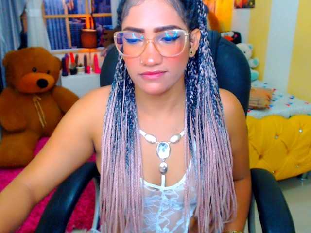 Live sex webcam photo for Eloveskamy #271517941