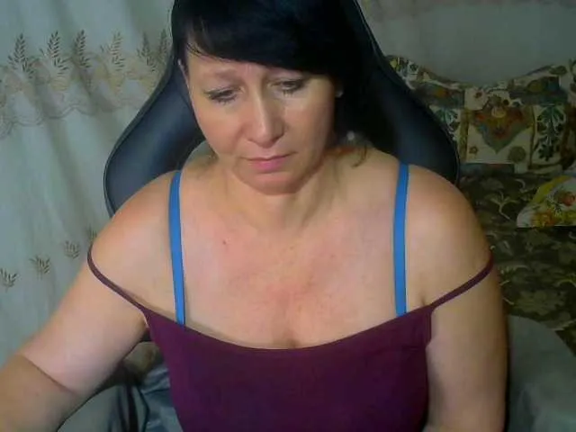 Live sex webcam photo for xxdaryaxx #271520561