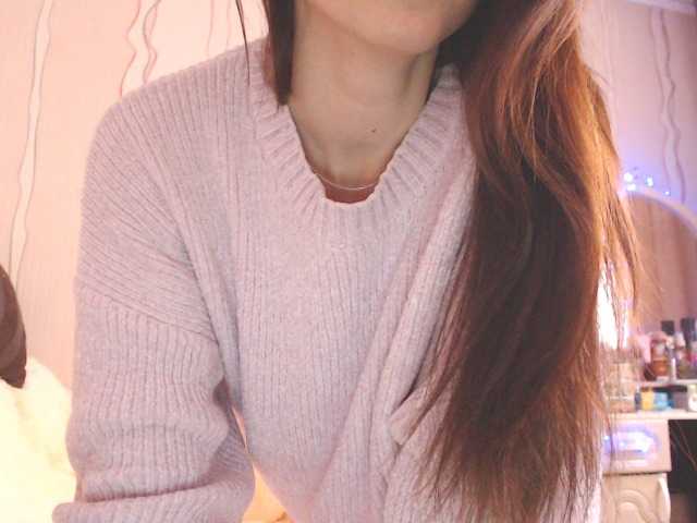 Live sex webcam photo for SexyQueen333 #271516965