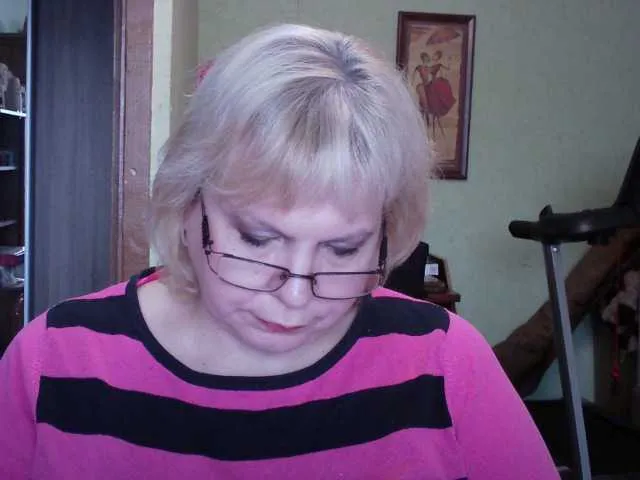 Live sex webcam photo for LOLA88888 #271520769