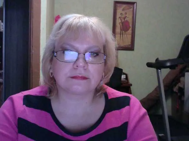 Live sex webcam photo for LOLA88888 #271524974