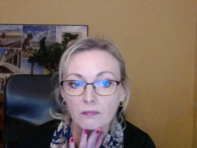 Live sex webcam photo for SoftVANESSA #271524674