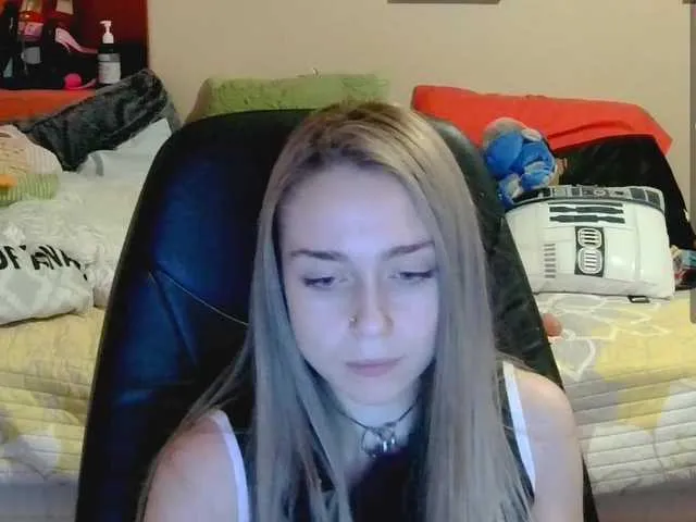 Live sex webcam photo for bubblybubbles #271520584