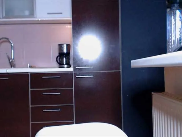 Live sex webcam photo for agatha137 #271517630