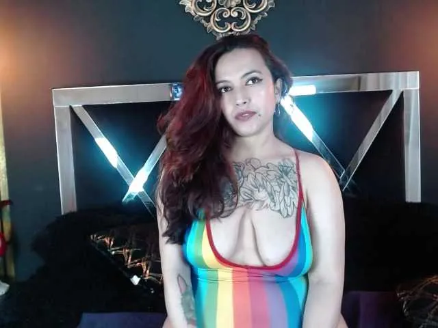 Live sex webcam photo for zoemichaels #271517476