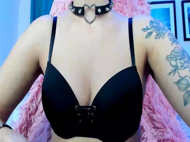 Live sex webcam photo for AkioTy #271521486