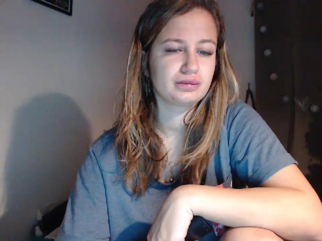 Live sex webcam photo for Curlymayaa #271515963