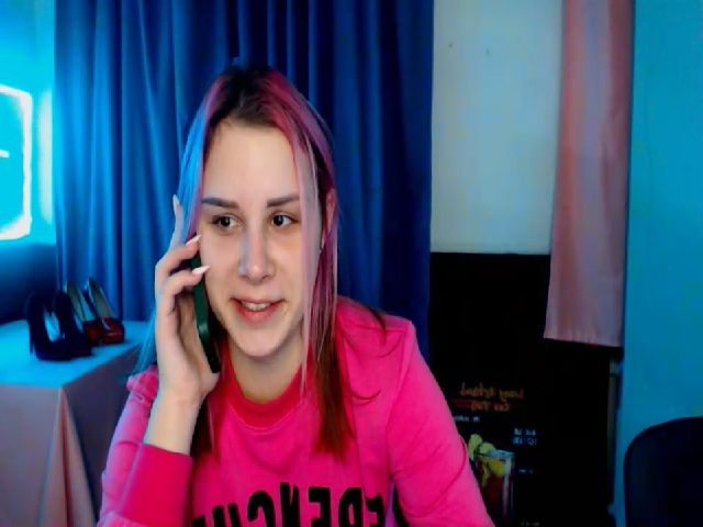 Live sex webcam photo for PolliMilk #271516554