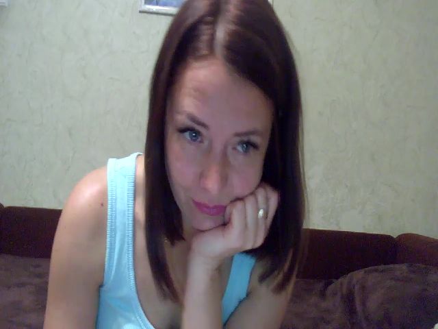 Live sex webcam photo for Caroline902 #271526288