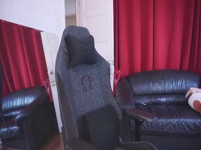 Live sex webcam photo for SweetxLola #271522672