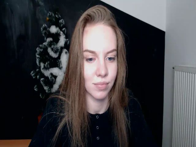 Live sex webcam photo for HappySecret_ #271526008