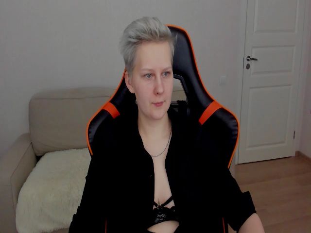 Live sex webcam photo for Oh_daisy #271527137