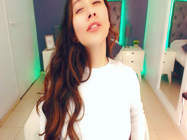 Live sex webcam photo for anniesclub #271514360