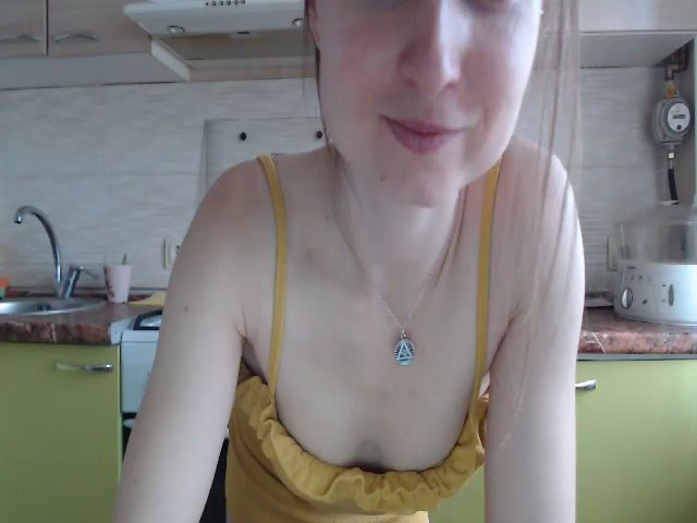 Live sex webcam photo for KaraHumble #271518469