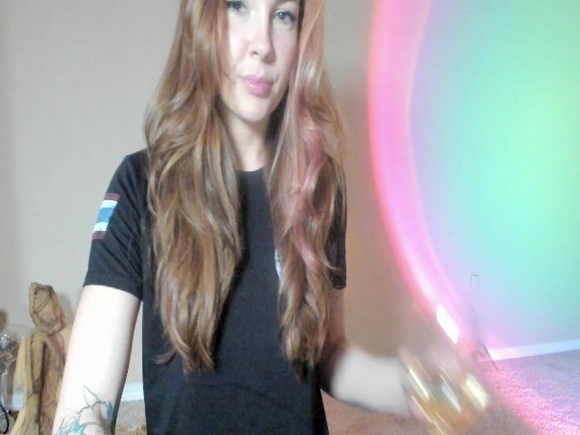 Live sex webcam photo for CirqDuSoleia #271514743