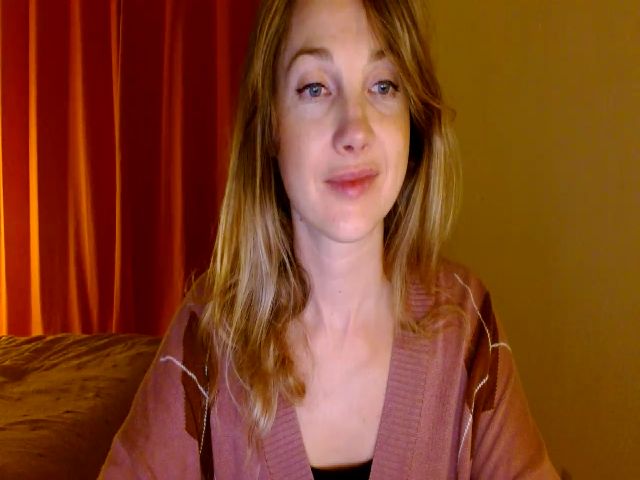 Live sex webcam photo for HappyAlise #271527373