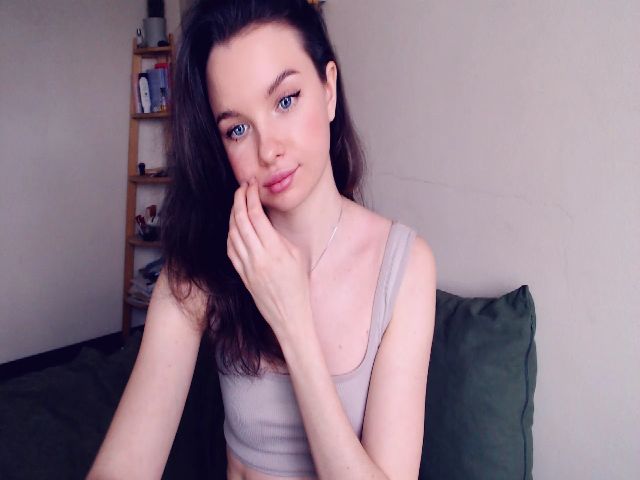 Live sex webcam photo for LesliParker #271519589