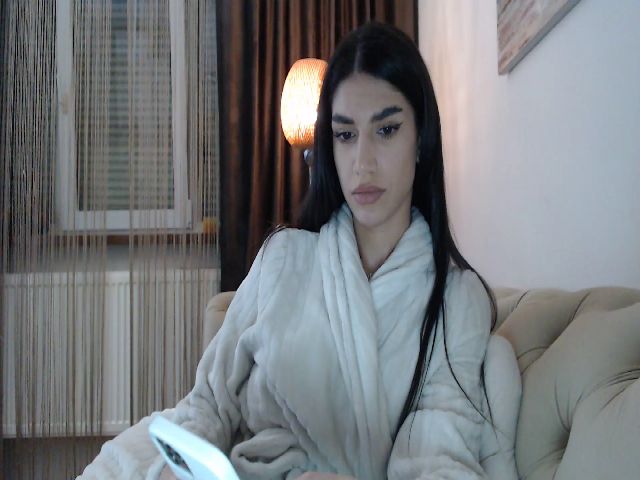 Live sex webcam photo for SashaLopez #271527886