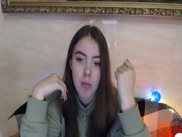 Live sex webcam photo for Mary_Siley #271521858