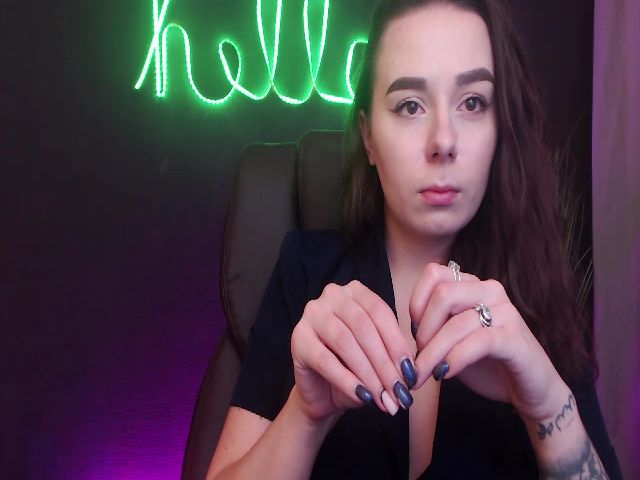 Live sex webcam photo for DinaD #271519395