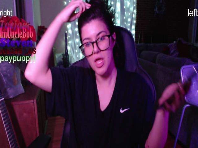 Live sex webcam photo for kewcumber #271516532