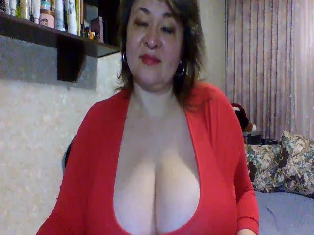 Live sex webcam photo for Huge_nipple8 #271519262