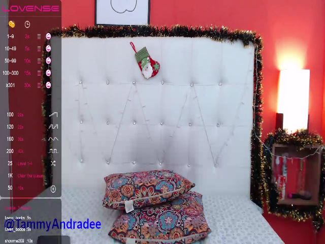 Live sex webcam photo for TAMMY_ANDRADE #271526426