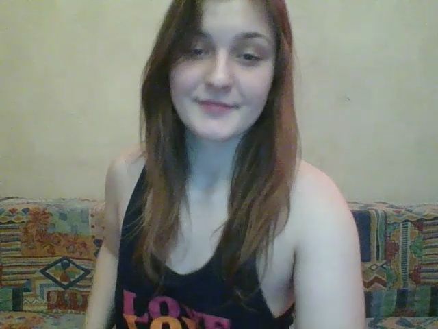 Live sex webcam photo for Marguerite_1_ #271523396