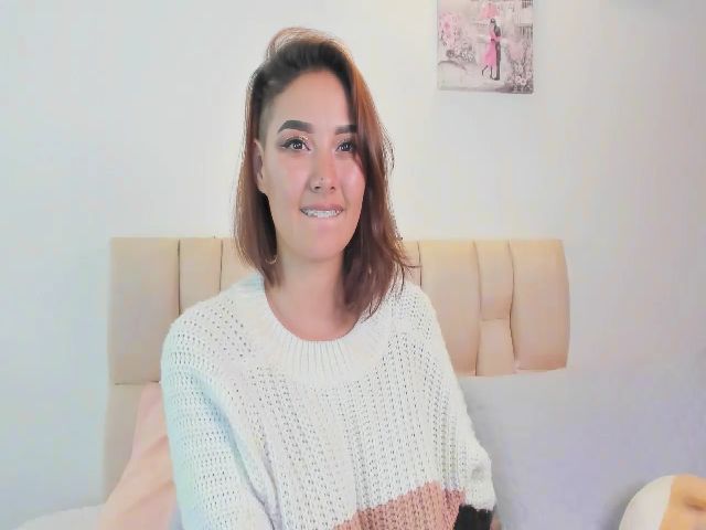 Live sex webcam photo for Goddesariana #271523465