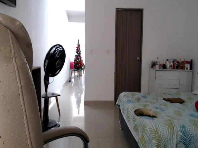 Live sex webcam photo for Ohmiax #271523588