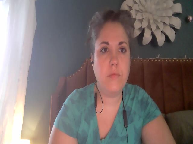 Live sex webcam photo for Laural55 #271522515