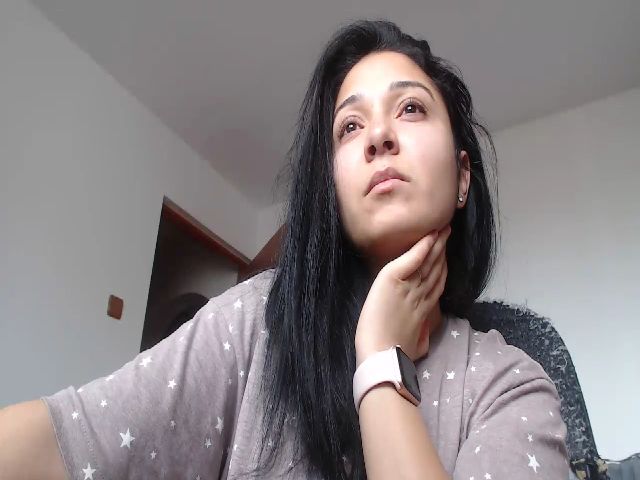 Live sex webcam photo for HateBrasxxx #271519502