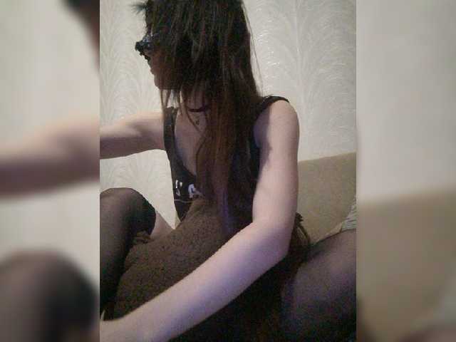 Live sex webcam photo for Molly-sex #271520803