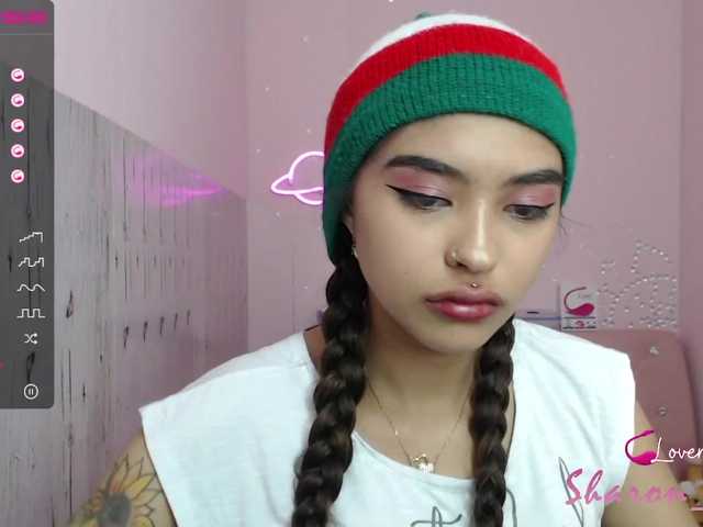 Live sex webcam photo for Sharon-teengs #271524897