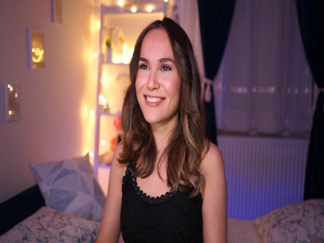 Live sex webcam photo for ana_lus #271523429