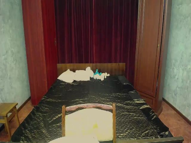 Live sex webcam photo for Sweet__cheeks #271521880