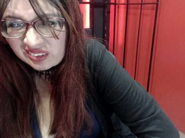 Live sex webcam photo for sinfulpassion #271525158