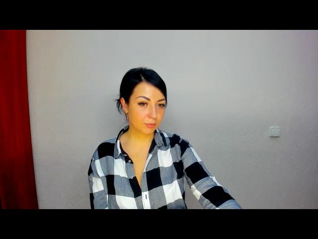 Live sex webcam photo for Liragan #271522979