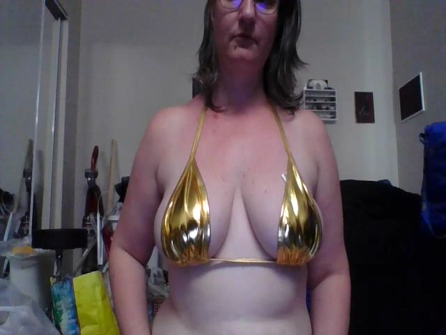 Live sex webcam photo for Morbiddream1 #271523237