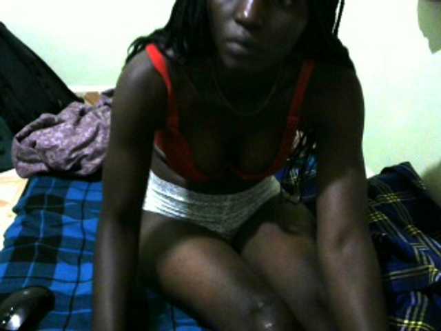 Live sex webcam photo for sexyblack-G #271513536