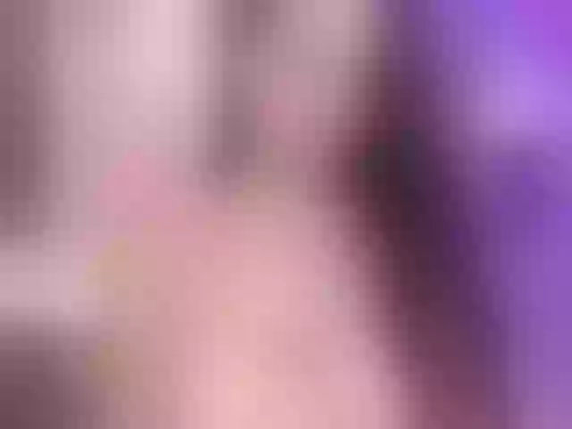Live sex webcam photo for TaylorSmithX #271529263