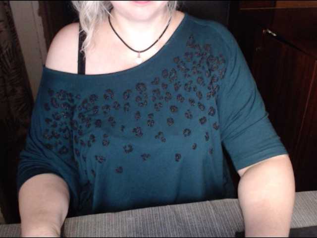 Live sex webcam photo for Alisa1917 #271536331