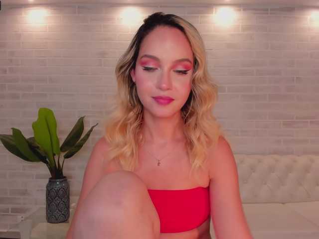 Live sex webcam photo for IbizaX #271528602