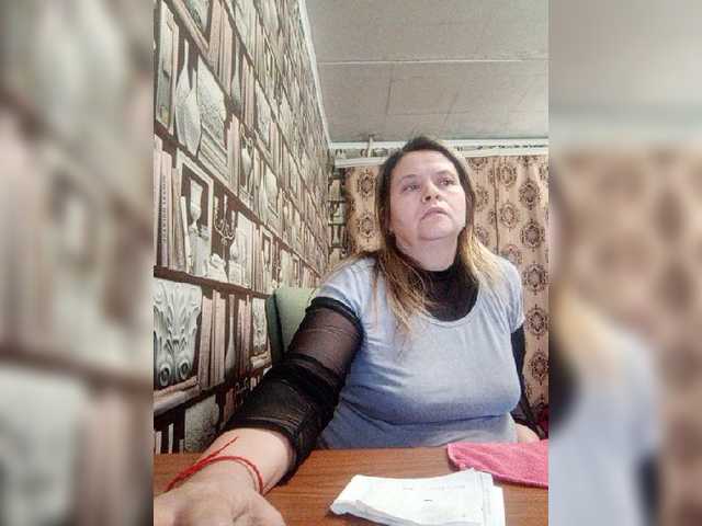 Live sex webcam photo for -Raven40- #271539201