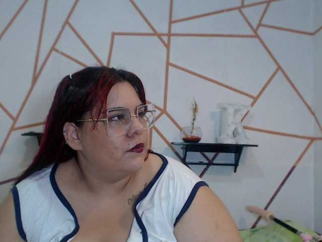 Live sex webcam photo for Kendra-live #271529471