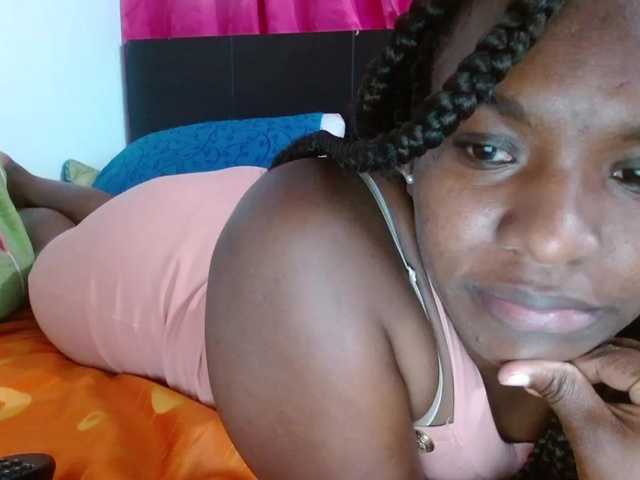 Live sex webcam photo for Daizy-cooper #271528830