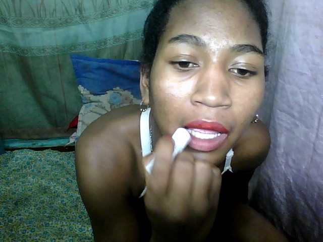 Live sex webcam photo for my-love10 #271540479